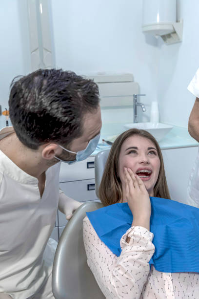Best Emergency Treatment for Toothache in Fairmount, IN